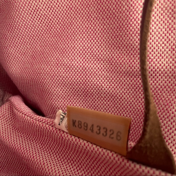 Vintage Dooney & Bourke Handbag - Picture 9 of 10